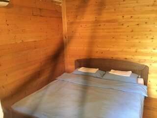 Отели типа «постель и завтрак» B&B Skadar Lake Murici Бар Двухместный номер Делюкс с 1 кроватью или 2 отдельными кроватями и видом на озеро-8